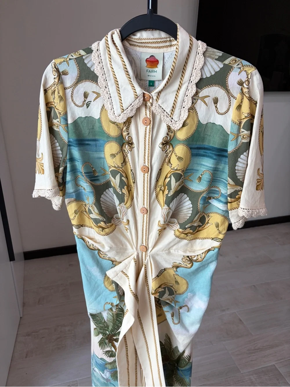 Farm Rio: Off-White Royal Sea Collared Midi
Dress - Picture 8 of 13